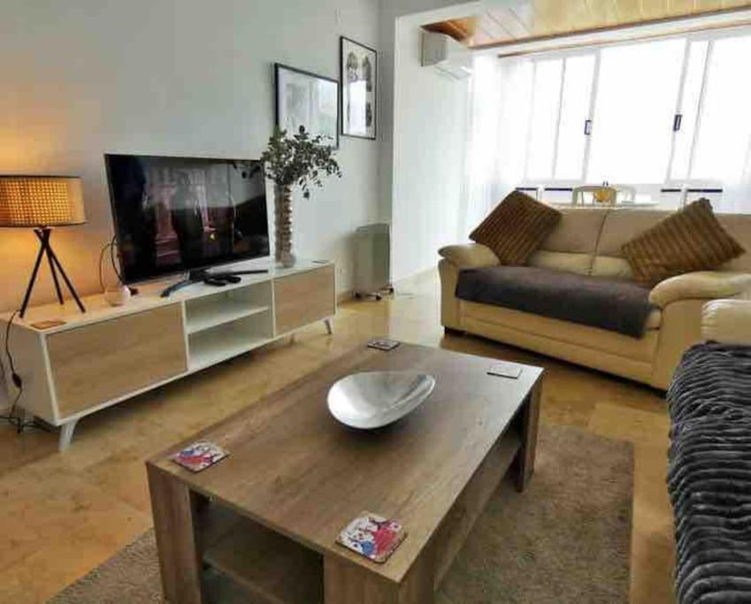 Lovely 2 Bedroom Apartment 2Nd Line To Beach El Albir Dış mekan fotoğraf